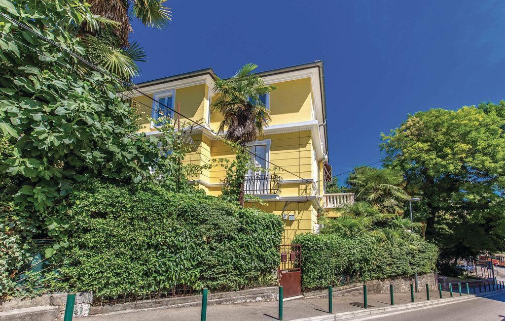 Apartment With Spacious Terrace Villa Floramy Opatija Buitenkant foto